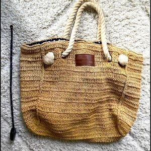 Abercrombie & Fitch beach bag